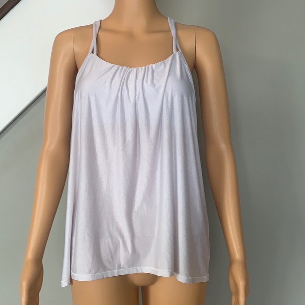 Lululemon top